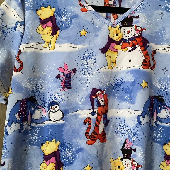Disney Winnie The Pooh Winter Wonderland Scrub Top EUC - Picture 2 of 4